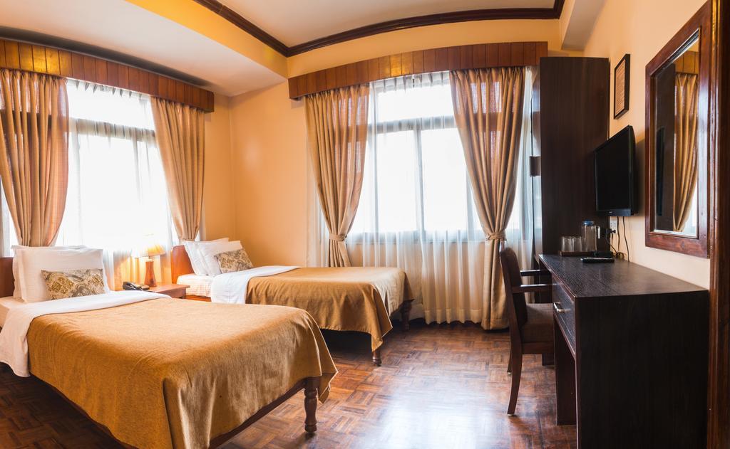 Hotel Excelsior Kathmandu Esterno foto