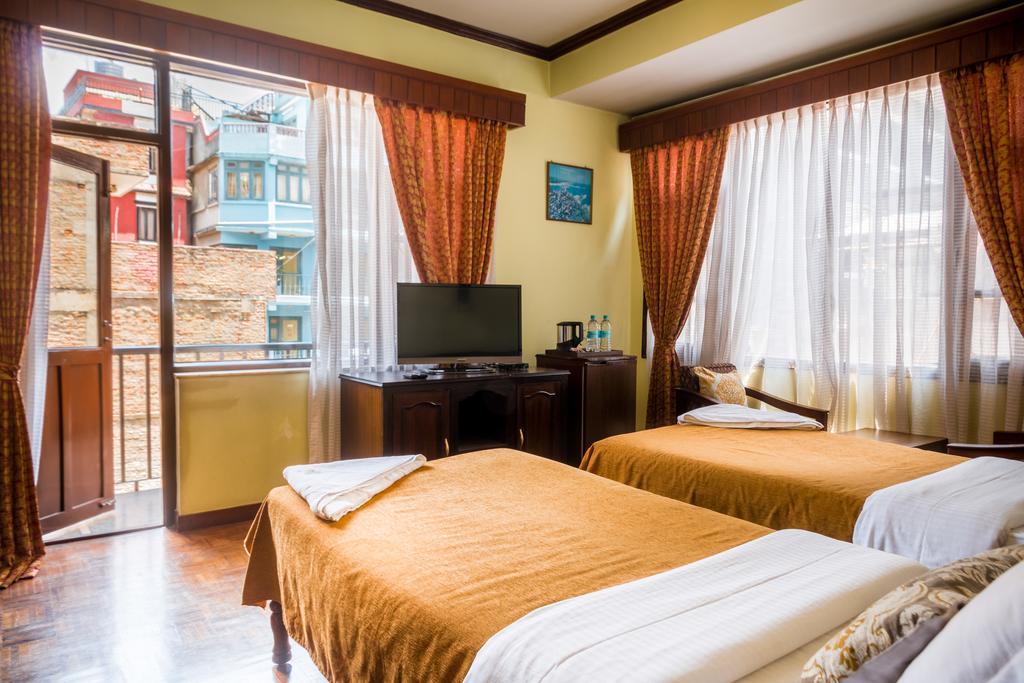 Hotel Excelsior Kathmandu Esterno foto